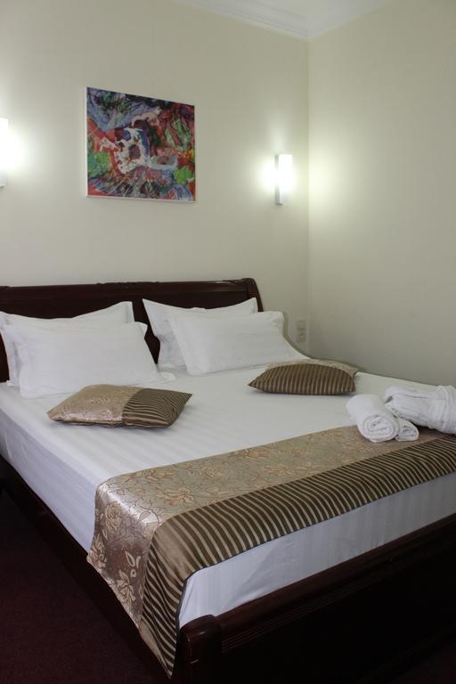 Hotel Vanilla Batoemi Kamer foto