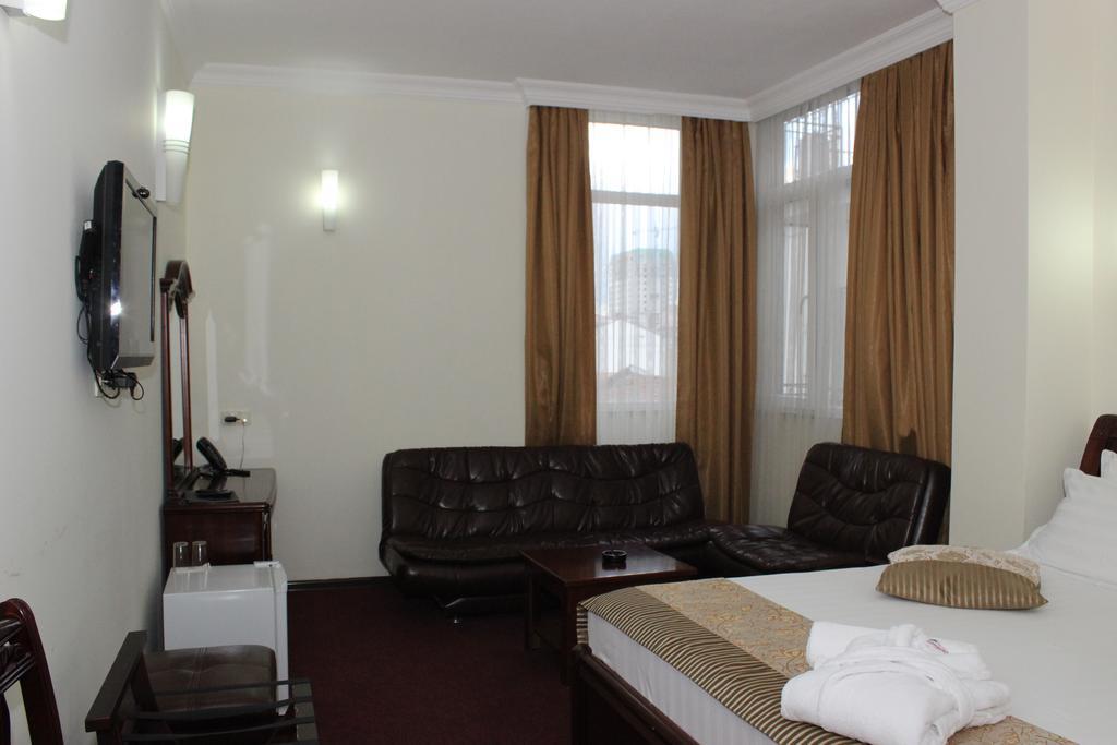 Hotel Vanilla Batoemi Kamer foto